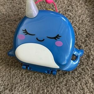 Polly pocket whale